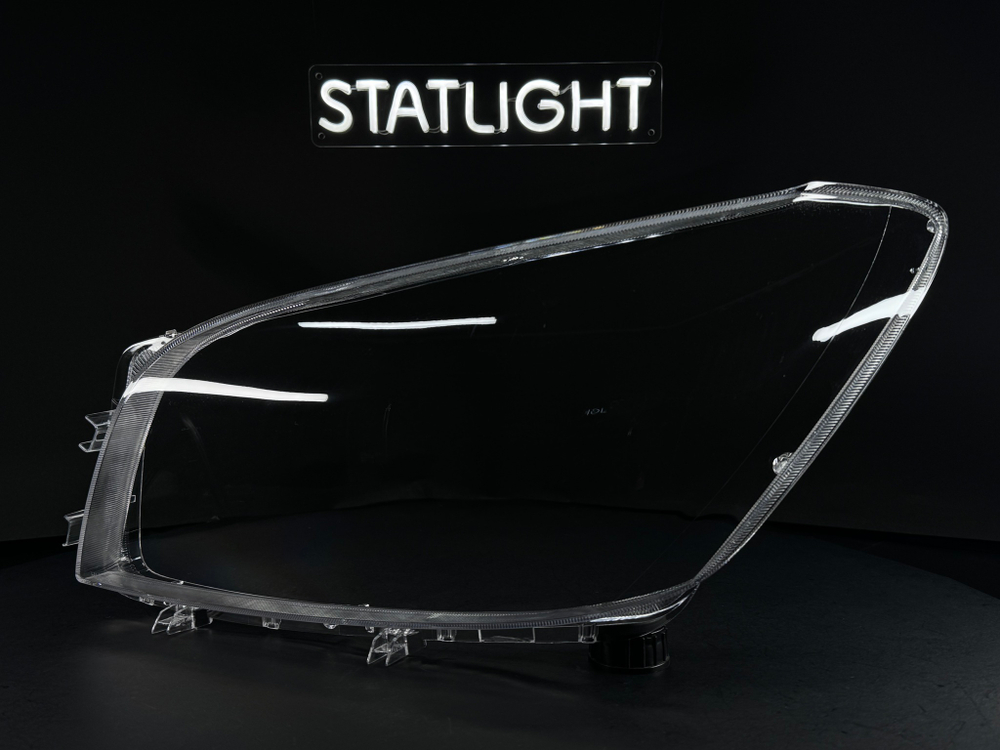 Левое стекло фары Toyota RAV4 XA30 2005-2008