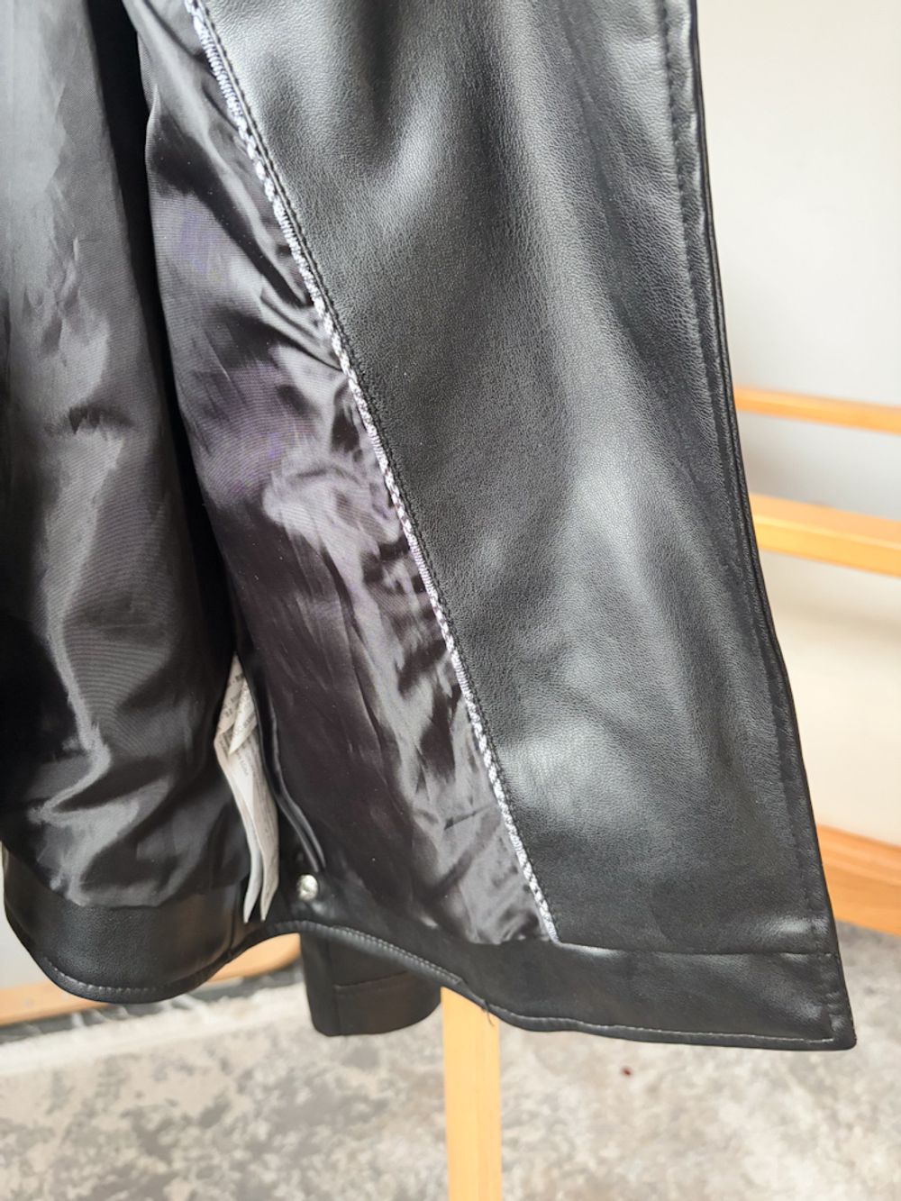 Куртка косуха из искусственной кожи Zara, 152