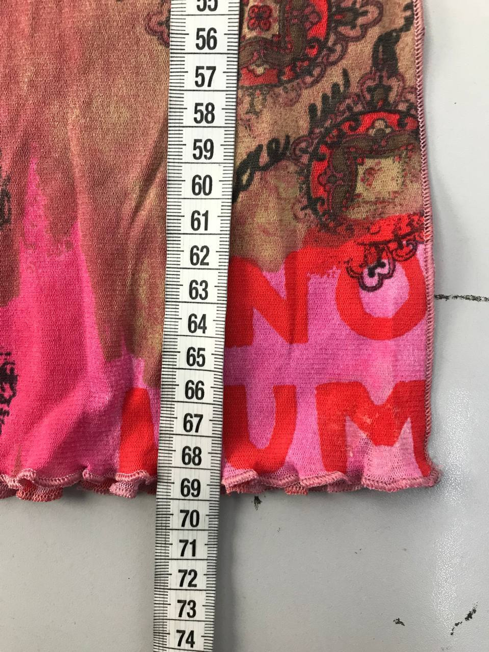 Кофта с вырезом яркая 40 размер