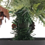 Ёлка светодиодная в горшке «Лесная радость» 90 см, (260 веток) 80 ламп LED, цвет свечения-Теплый белый