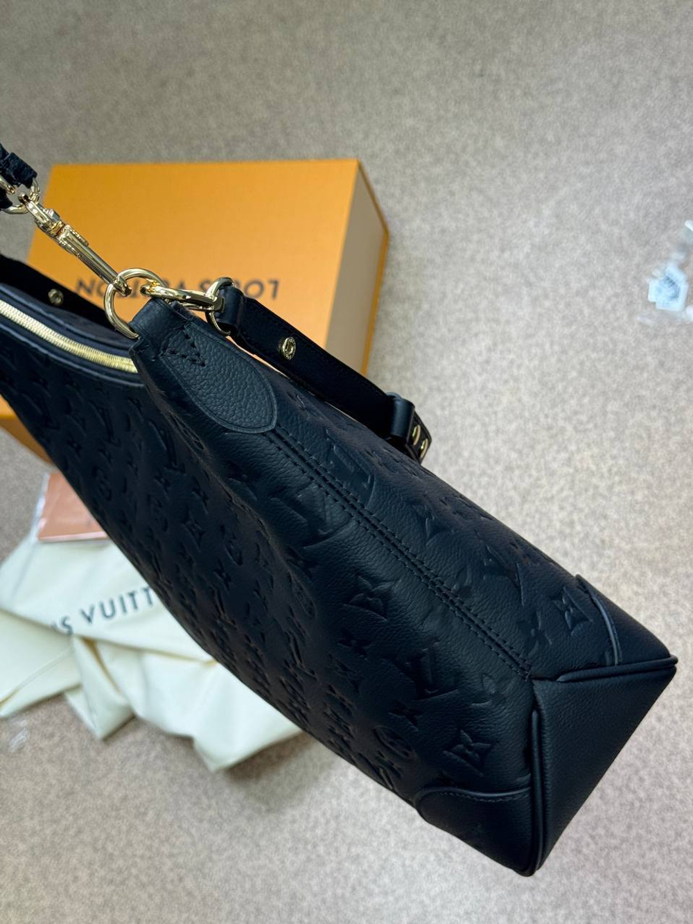 Сумка Louis Vuitton