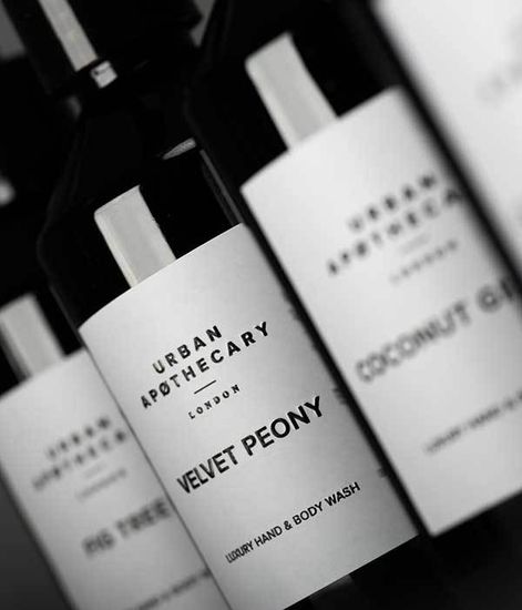 Молочко для тела Бархатный пион, Urban Apothecary