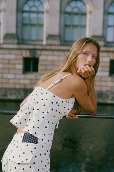 ZARA ТОП В ГОРОШЕК С БАСКОЙ, СИНИЙ/БЕЛЫЙ