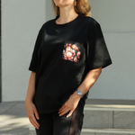 Футболка с карманом черная