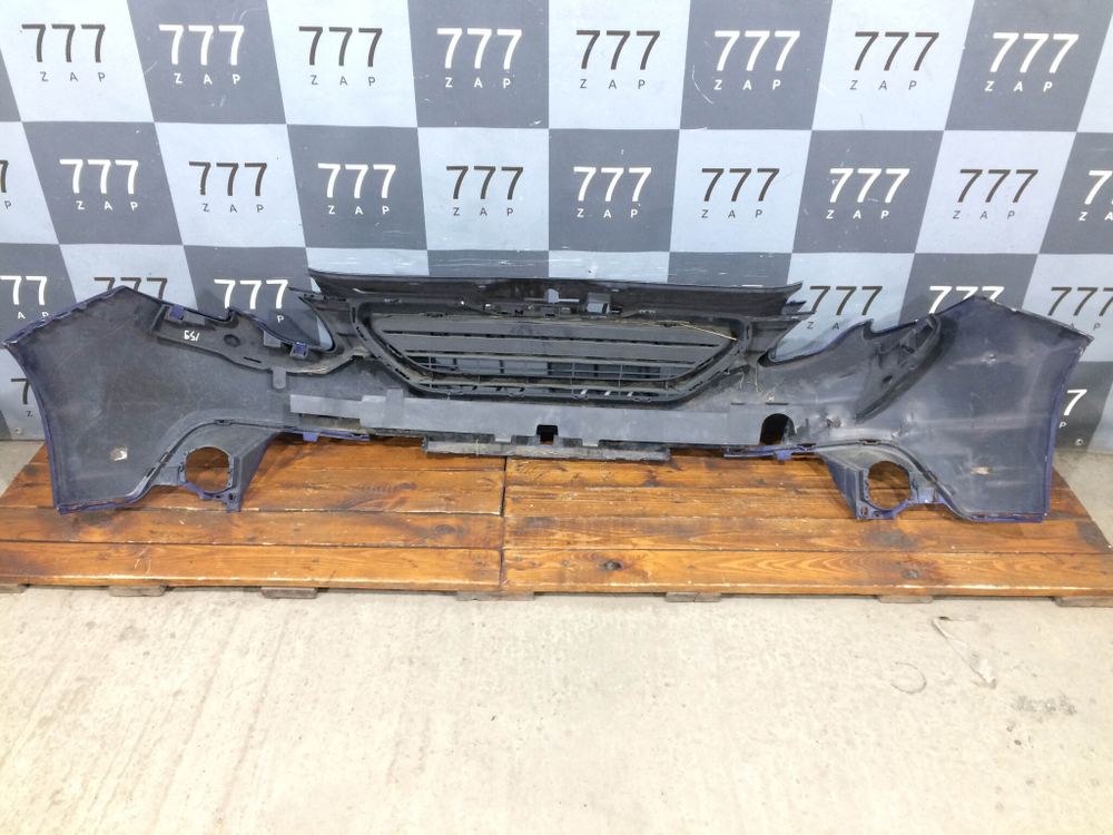 Бампер передний Peugeot 2008 13-16 Б/У Оригинал 9802521077