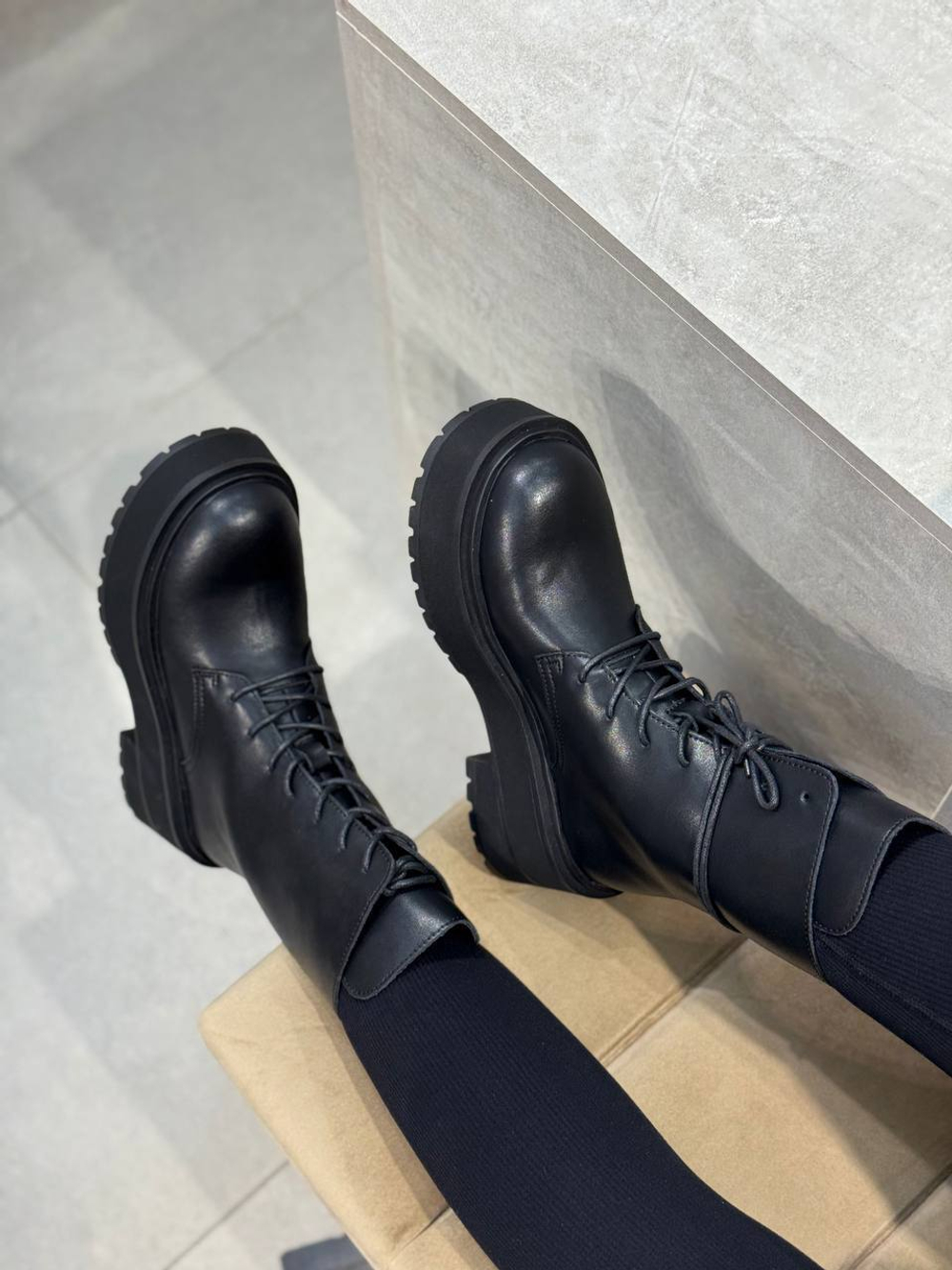 Ботинки из натуральной кожи