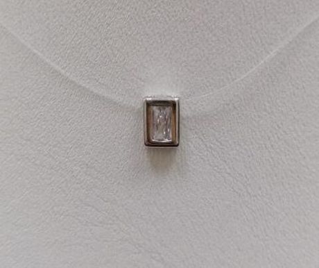 Колье из серебра с фианитами