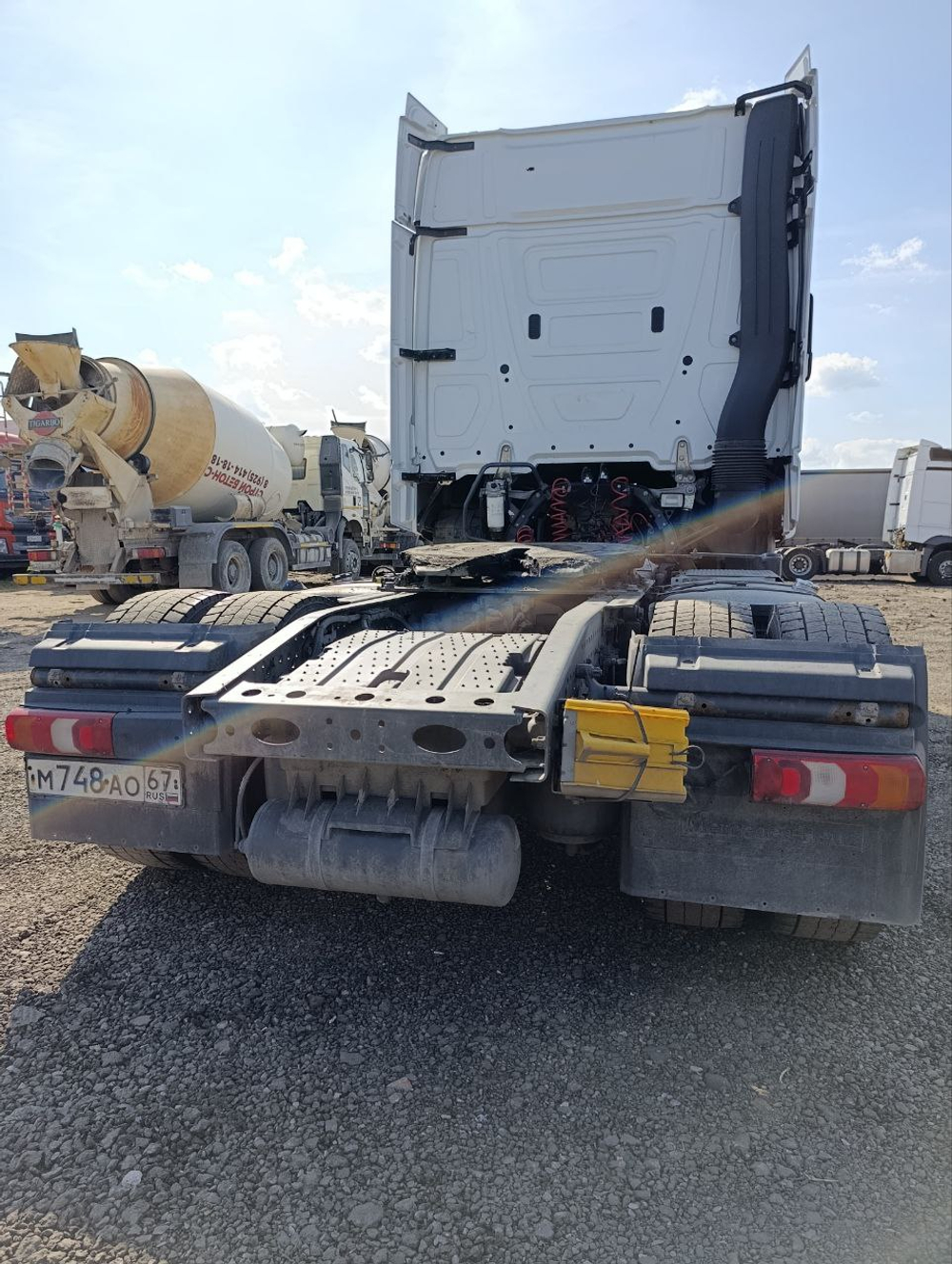 Mercedes-Benz ACTROS 4x2 Седельный тягач 1845 LS (Дизельный, 12,8 л, 476 л.с., МТ)