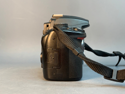 Nikon D5000 Kit 18-55mm 35187 Кадров