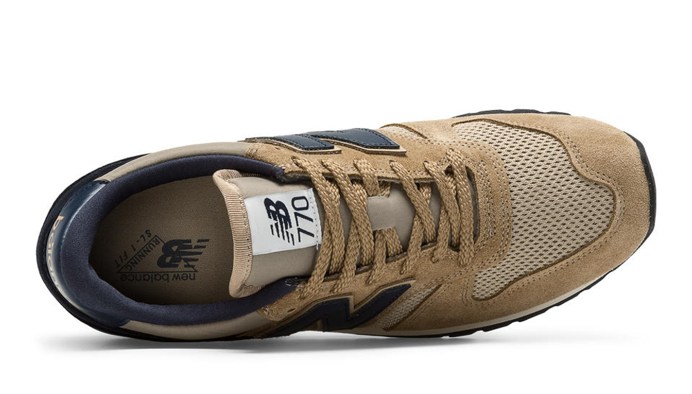 New Balance M770SBN