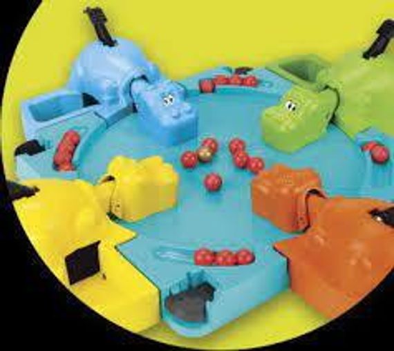 Голодные бегемотики