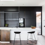 Стул полубарный Bradex Home Neo чёрный с чёрными ножками