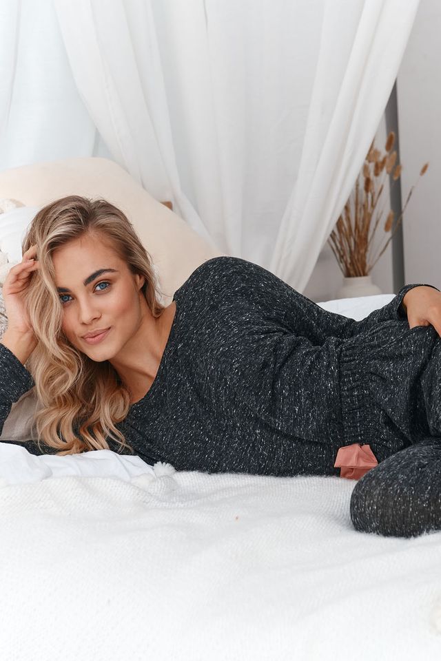 Черная вискозная пижама Victoria