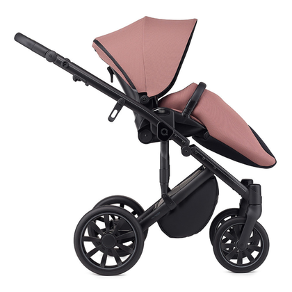 Топ самых лучших всесезонных прогулочных колясок