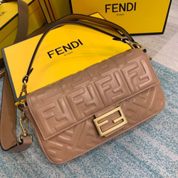 Fendi Baguette 27 cm