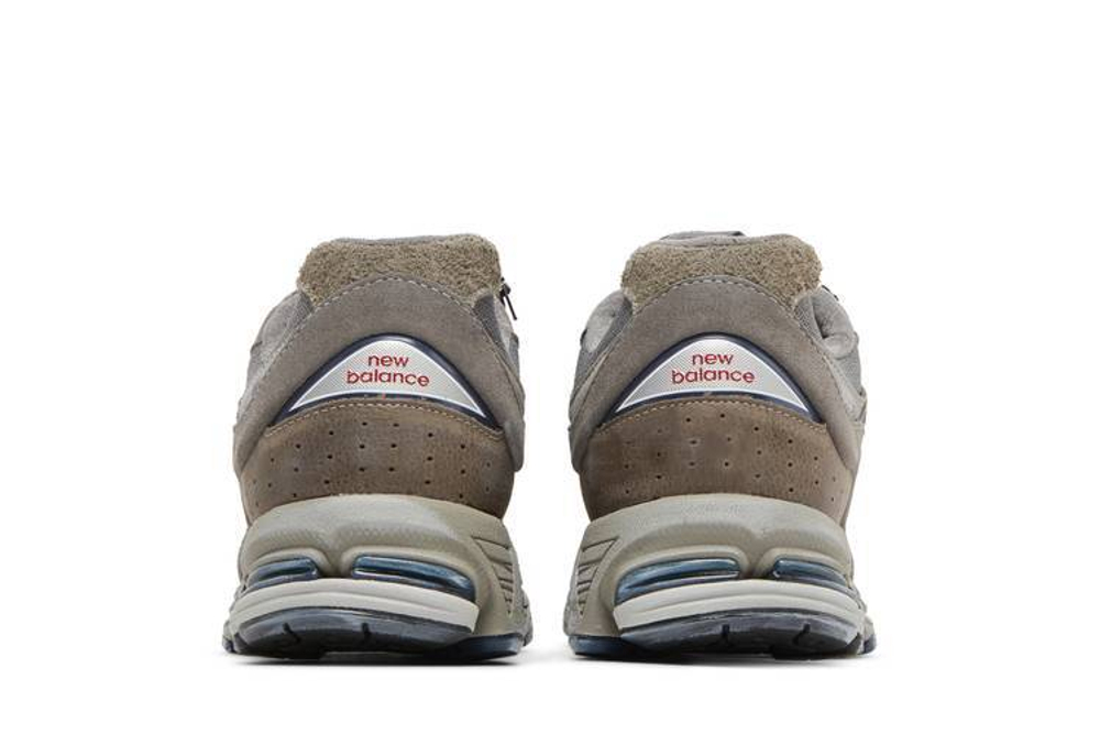Кроссовки New Balance Nb 2002R Pouch
