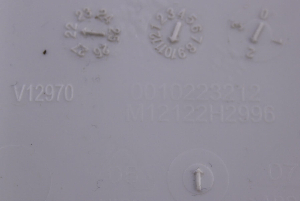 Лицевая панель A0010223212 сплит-системы Haier HSU-07HRDN103/R3