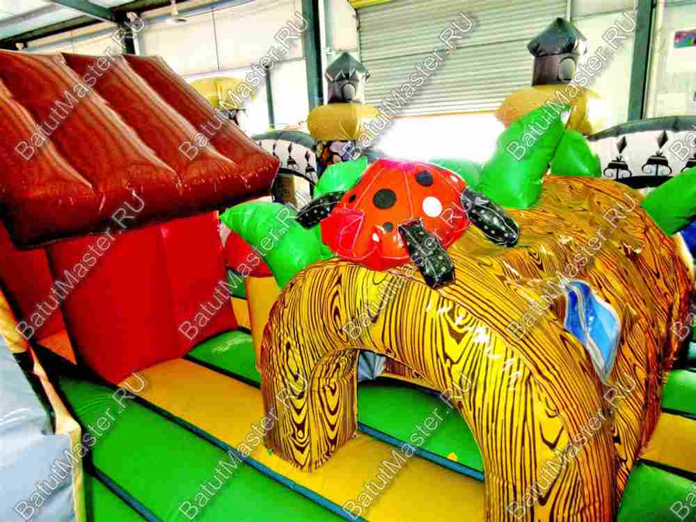 Коммерческий надувной батут "Терем" 6*6*4 м