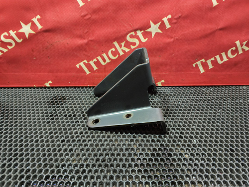 Кронштейн крыла заднего 2019г.