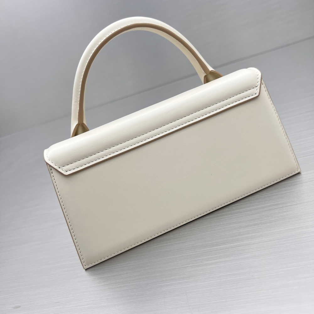 Jacquemus Le Chiquito Long 22 cm