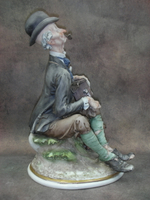 Статуэтка. Фарфор. Шарманщик. Capodimonte. Италия