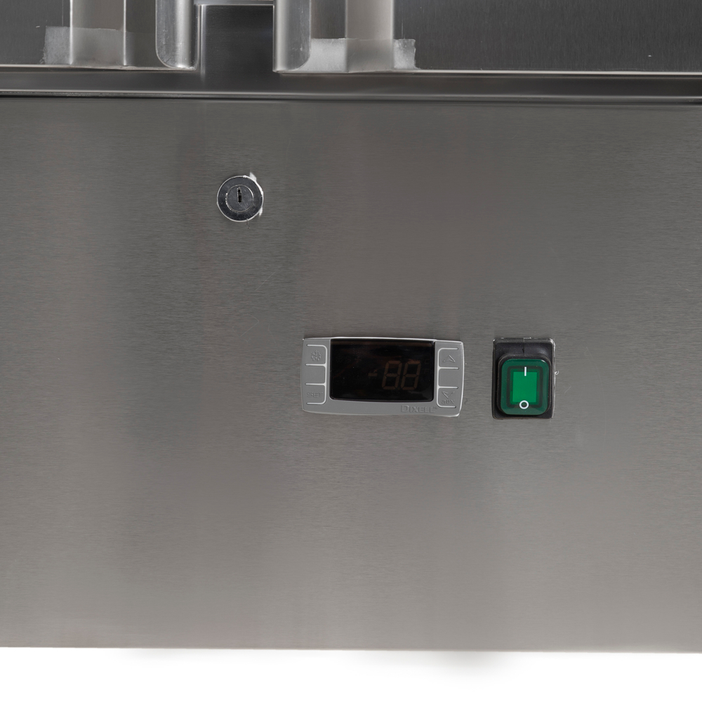 Стол холодильный для салатов S900 Foodatlas