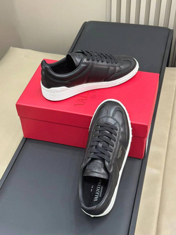 Кеды Valentino