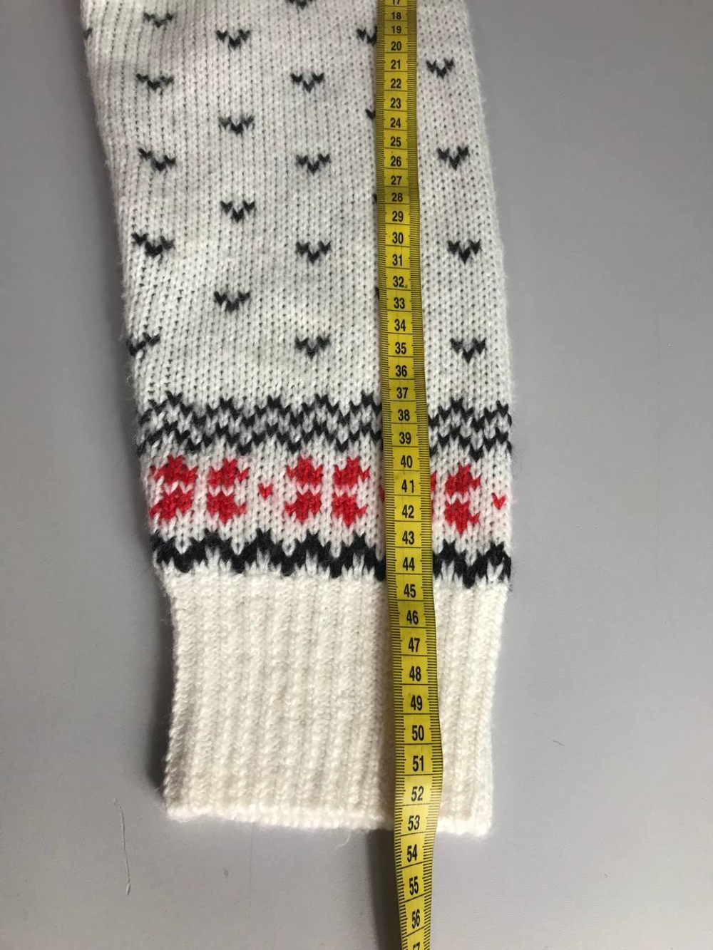 Свитер H&M теплый, маркировка XS, визуально на 44/46 размер