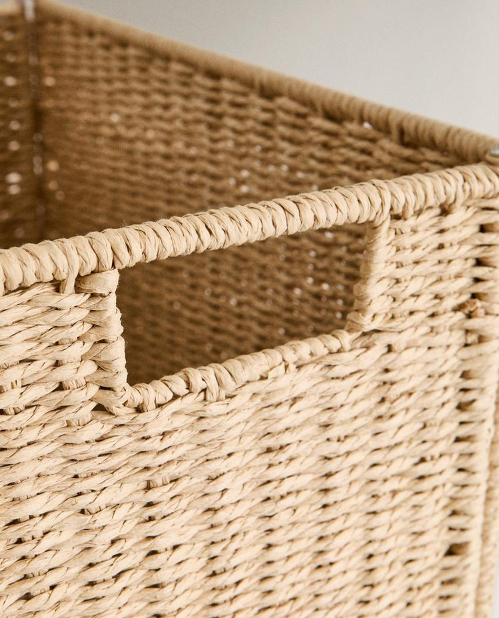 ZARA HOME КОРЗИНА ДЛЯ БЕЛЬЯ, С ПОДКЛАДКОЙ ИЗ ТКАНИ, СВЕТЛО-БЕЖЕВЫЙ