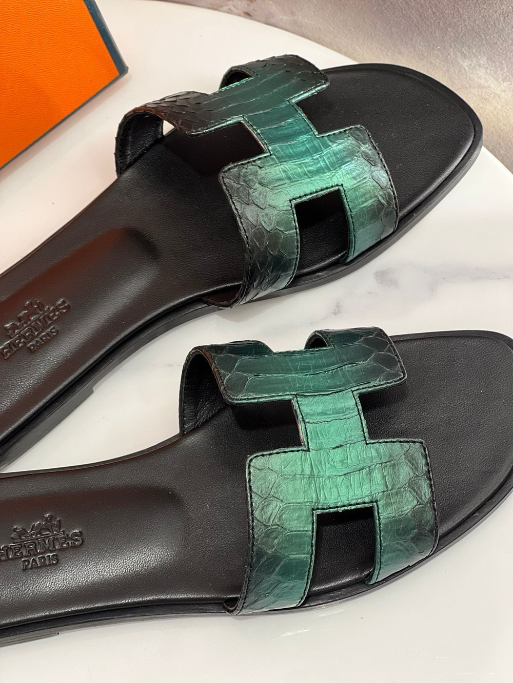 Шлепанцы Hermès