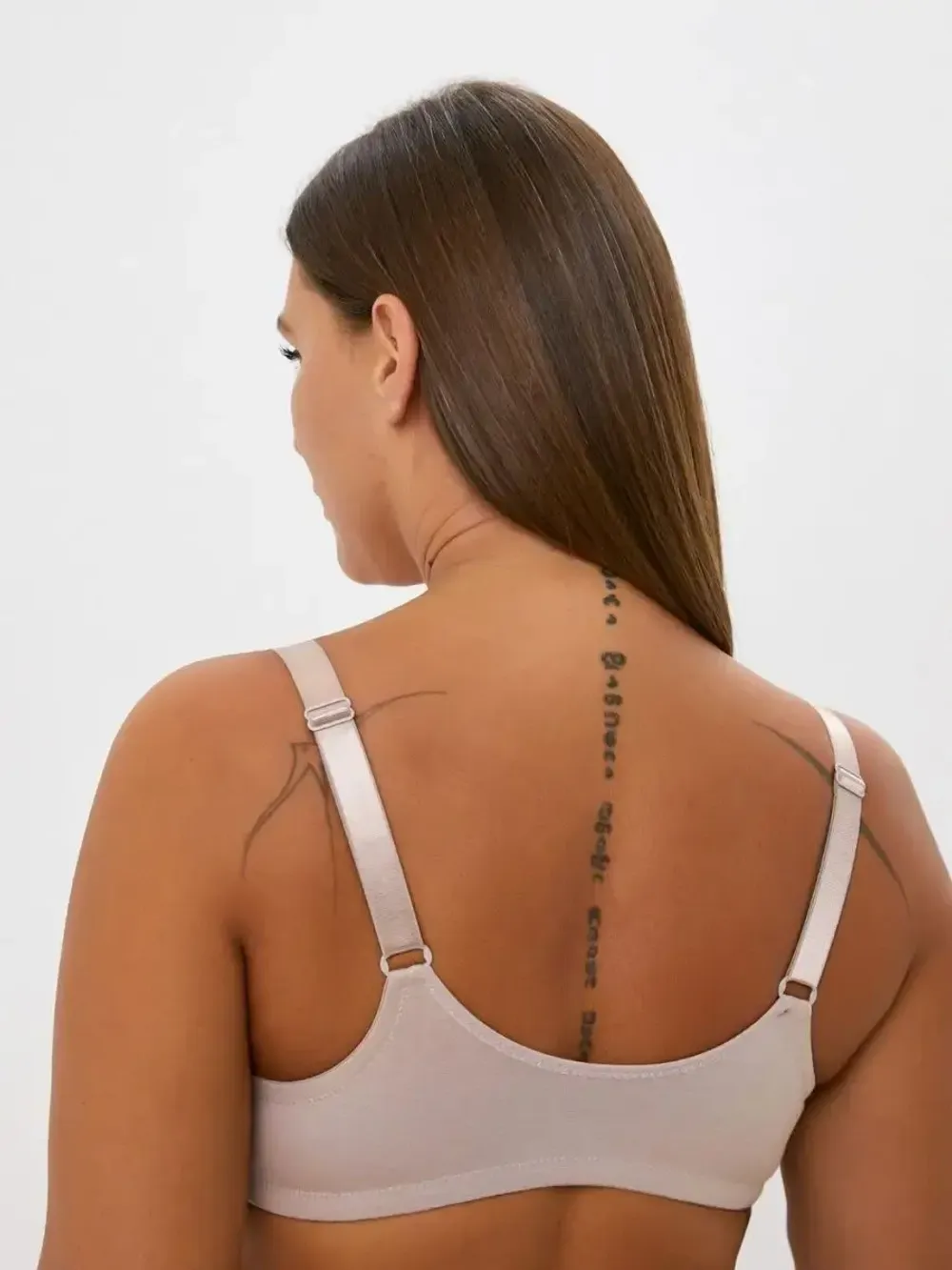 Бюстгальтер без наполнителя