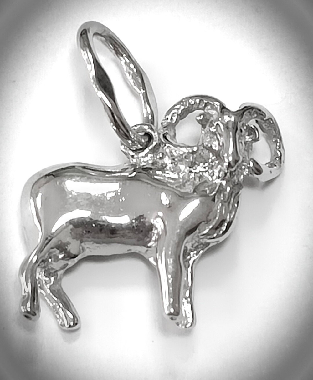 Ювелирная подвеска Эстерелла Козерог