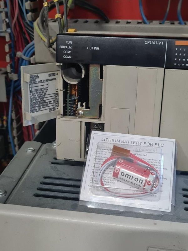 Замена батареи для контроллеров OMRON CPU41-V1