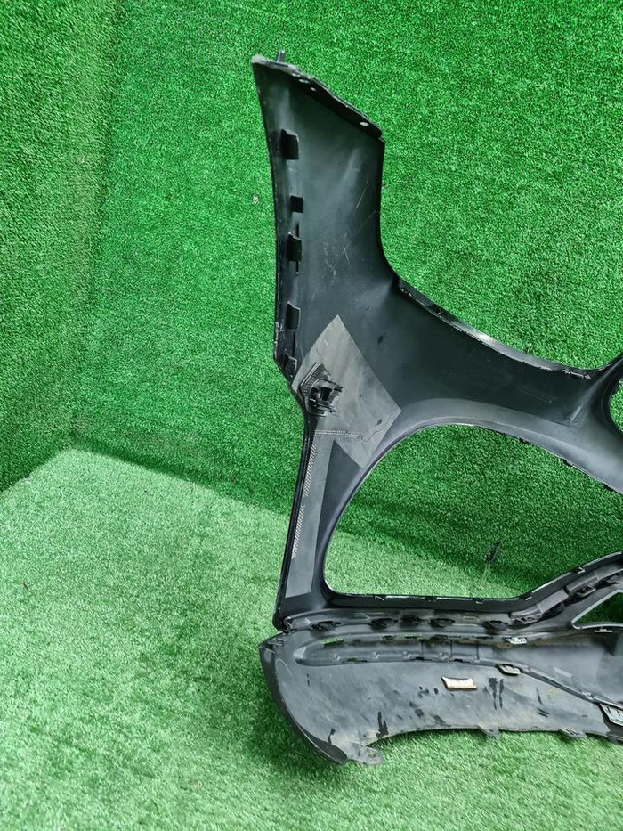 Бампер передний Mercedes GLC X253 (2019-2022) AMG