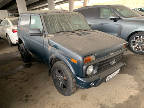 LADA 4X4 Niva Legend 3 дв Black 1.7 5МТ