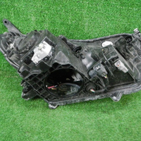 Фара левая Toyota Rav 4 CA40 (2015-2019) LED