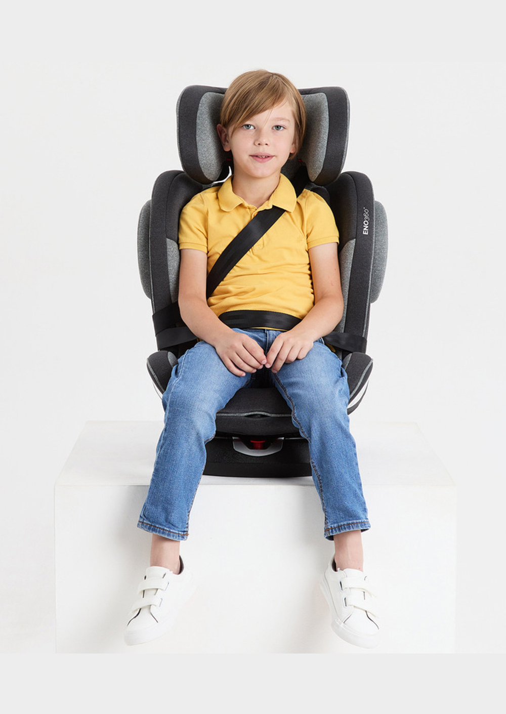 Osann Детское автокресло Eno360 Universe Grey