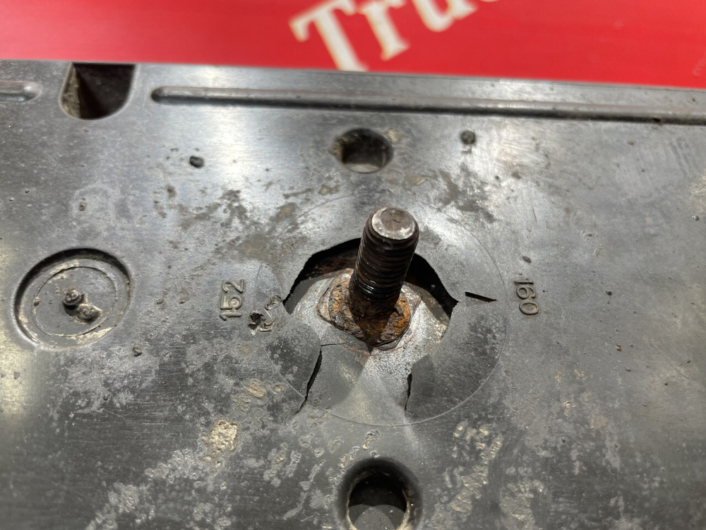 Фонарь задний левый