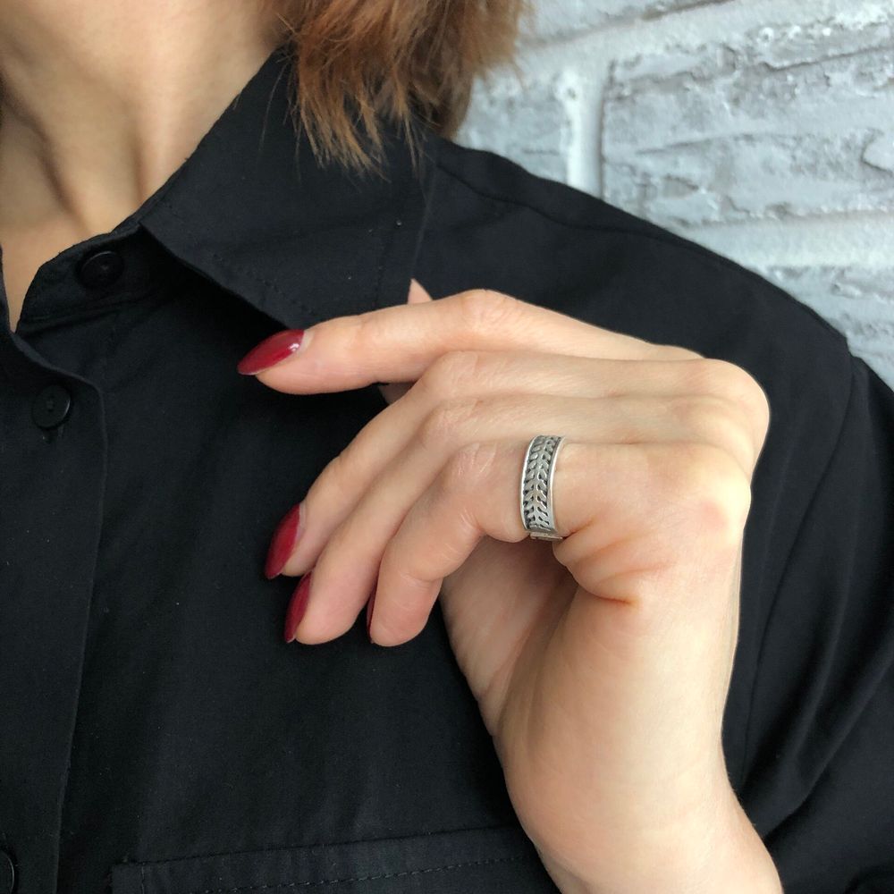 кольцо фаланговое с орнаментом кольцо фаланговое с орнаментом