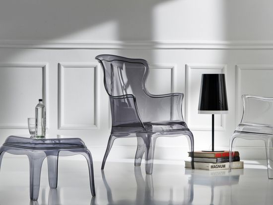 Стол-пуф прозрачный пластиковый Pasha