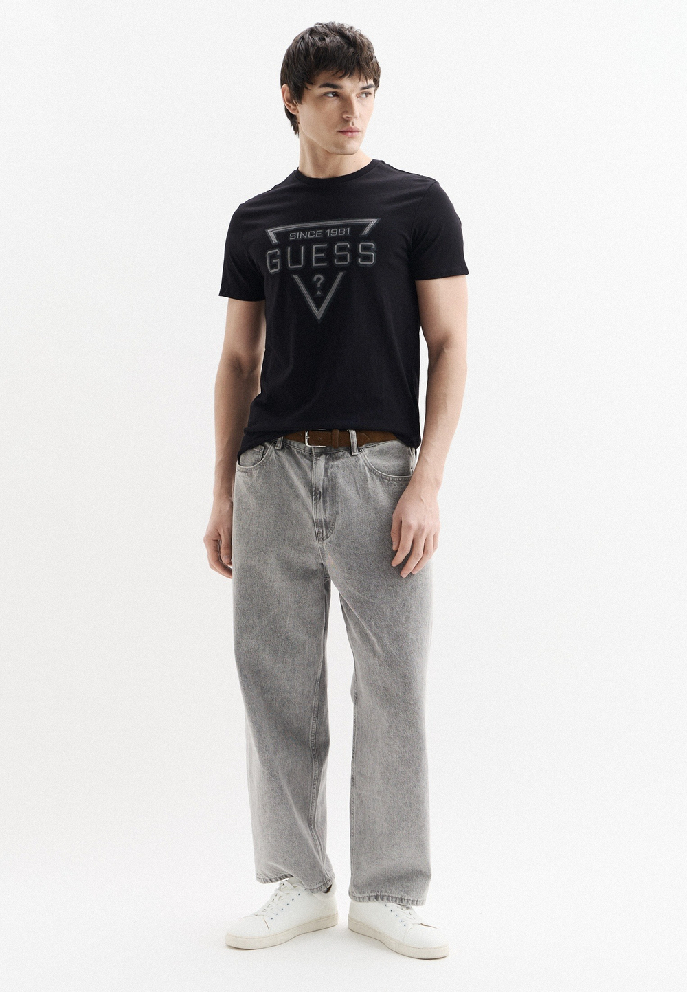 Футболка мужская GUESS