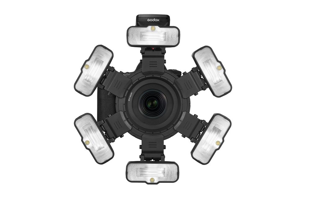 Накамерная вспышка Godox MF12