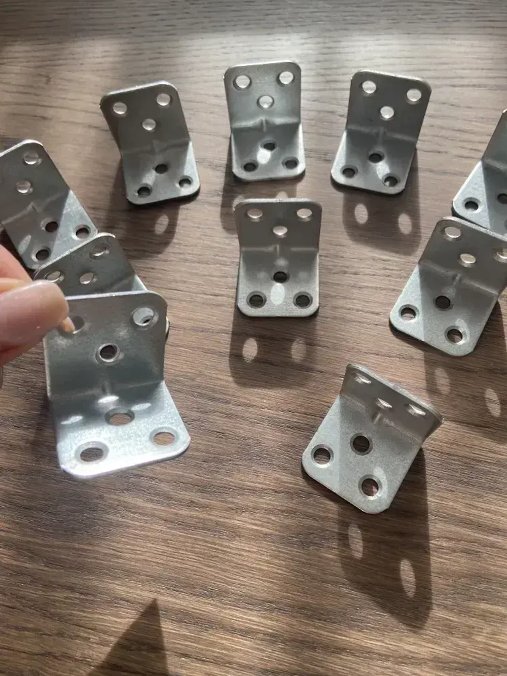 Уголок крепежный ,мебельный, бытовой 30 x 30 x 30 усиленный, (10 шт)