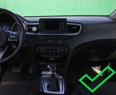 Магнитола для KIA Ceed 3 2018-2020 (CD) - Teyes LUX ONE ROUND монитор 12.3" 2K QLED на Android 10, CarPlay, 4G SIM-слот