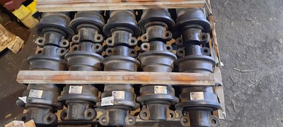 Каток опорный JCB 240/300/330 (Япония)