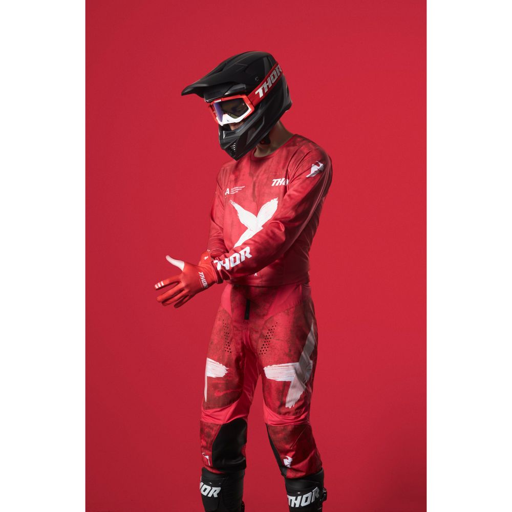 Pulse Hazard / Красный