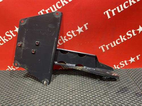 Кронштейн насоса Adblue