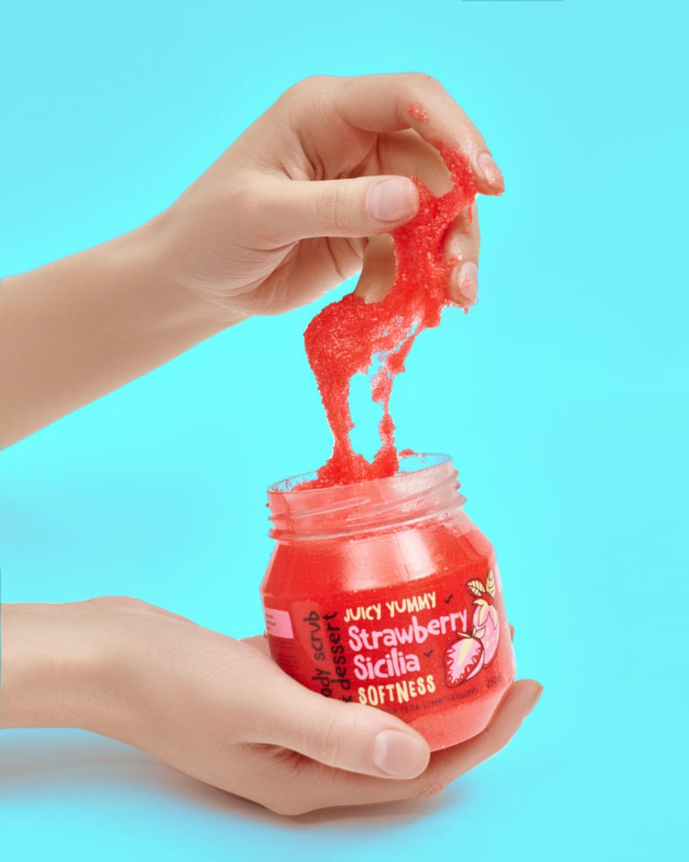 MonoLove Bio Strawberry Sicilia Скраб-десерт для тела "Смягчающий" 250ml