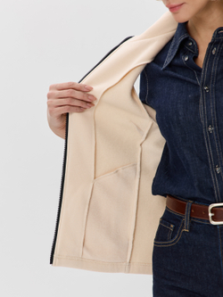 Жилет с начесом на молнии