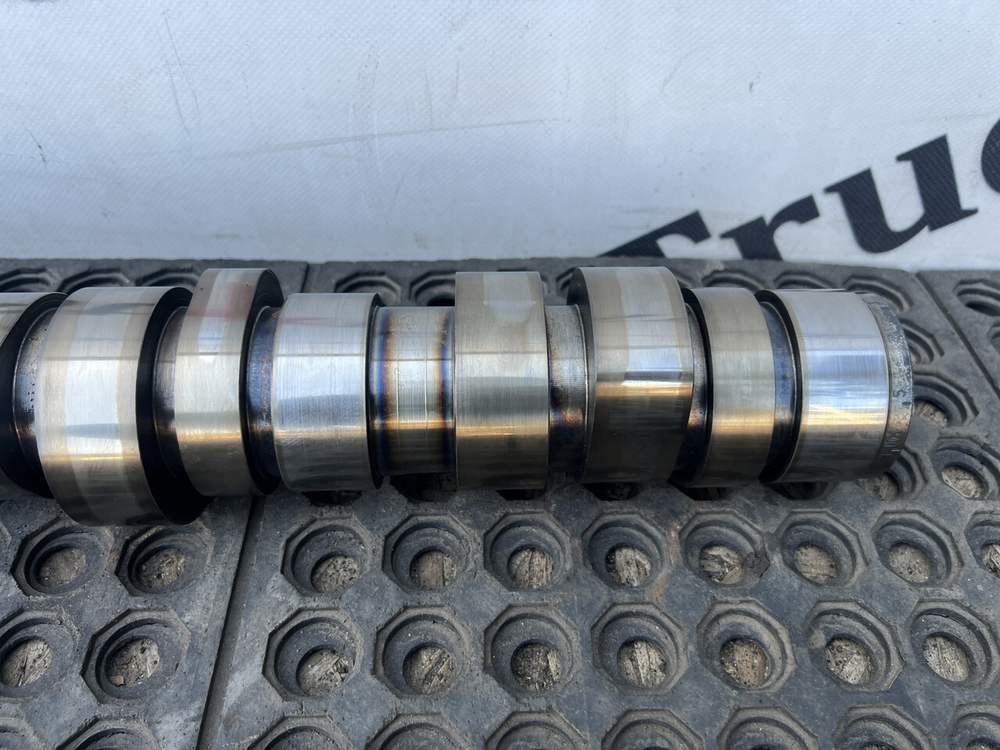 Распредвал